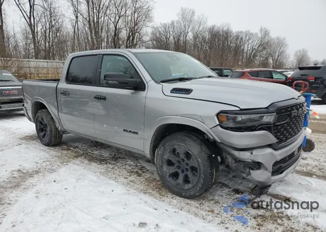 2025 Ram 1500 Big Horn/Lone Star z USA, uszkodzony, nr VIN 1C6RRFFG0SN537632